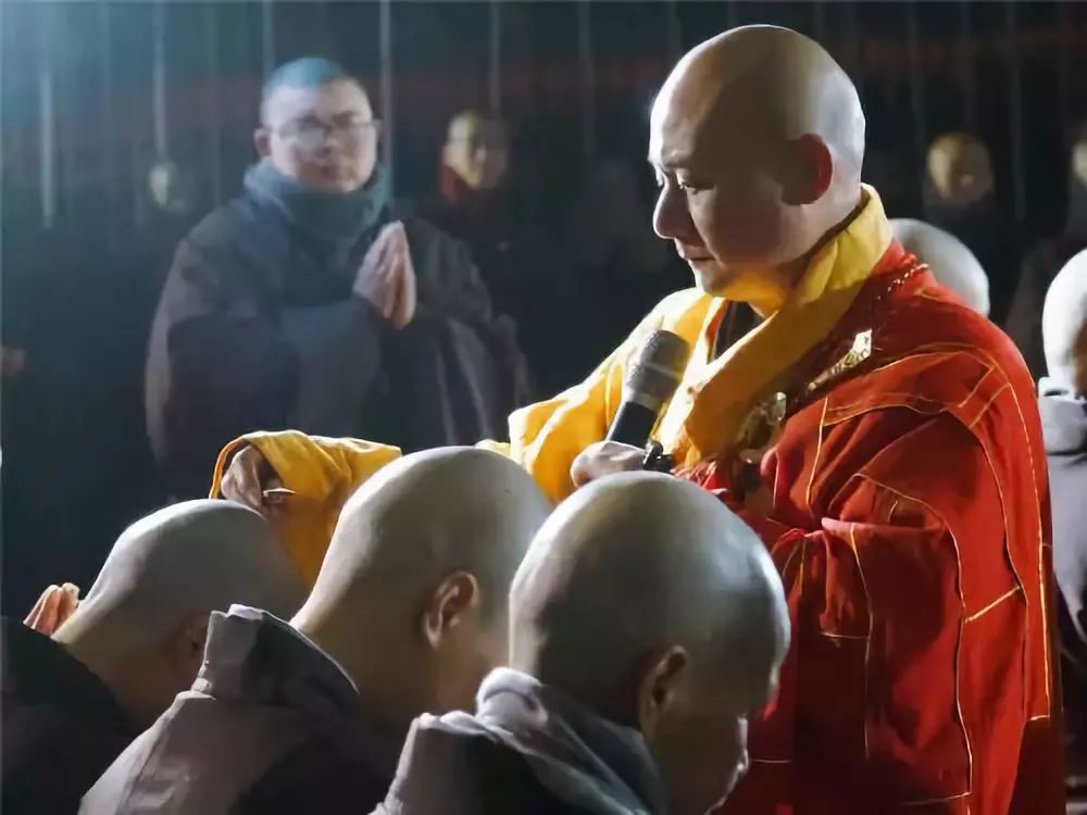 一失恋就出家？少侠且慢！我们先听法师讲讲出家是怎么一回事