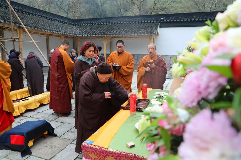 浙江安吉北天目灵峰讲寺举行“蕅益大师圆寂364周年纪念活动”