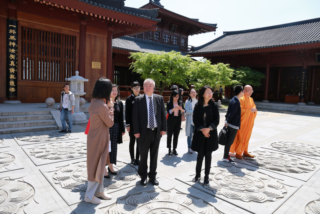 日本阿含宗北京首席代表洪峰先生参访南京牛首山