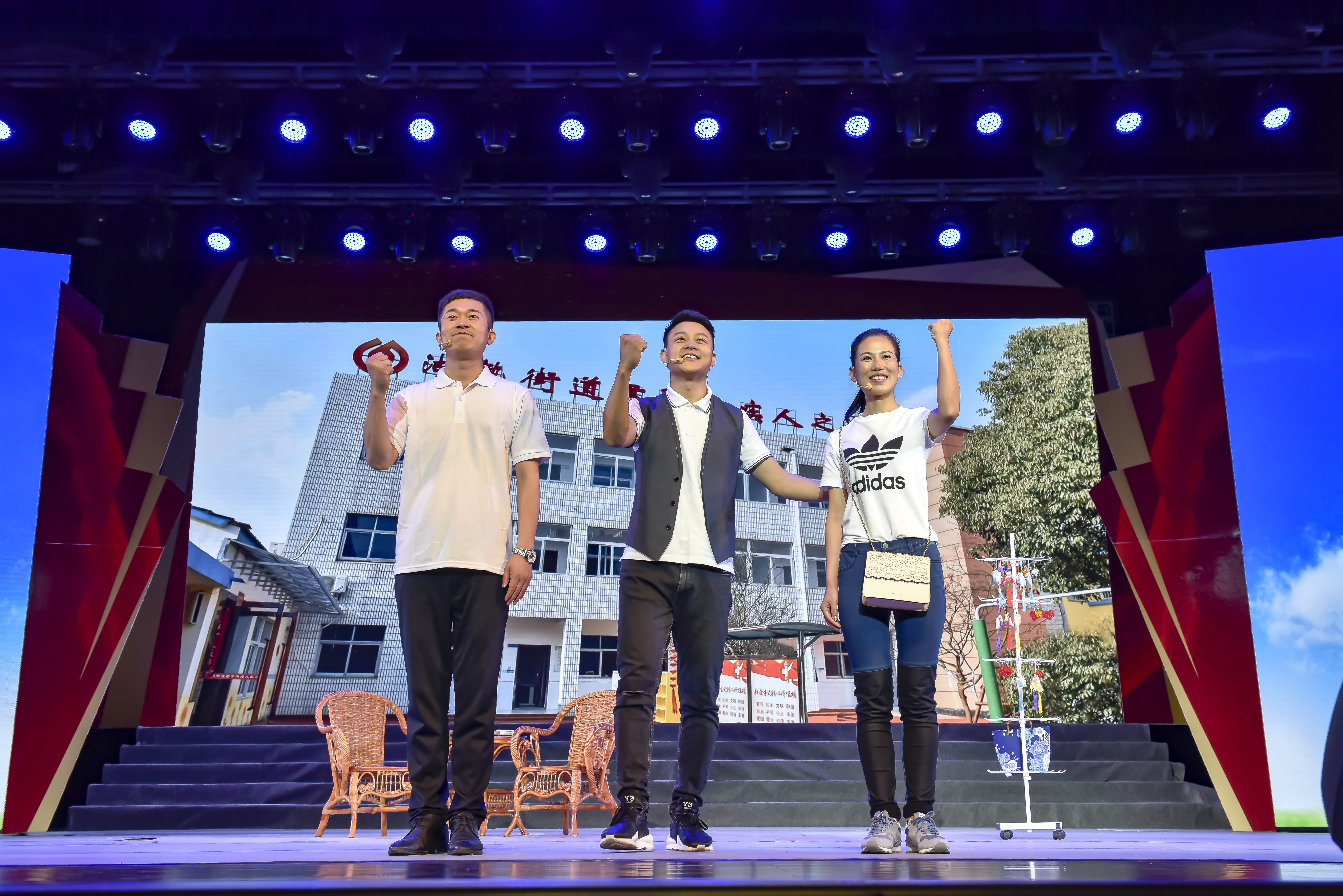 南京江宁佛教协会扶残助残  弘扬和平和谐慈悲济世
