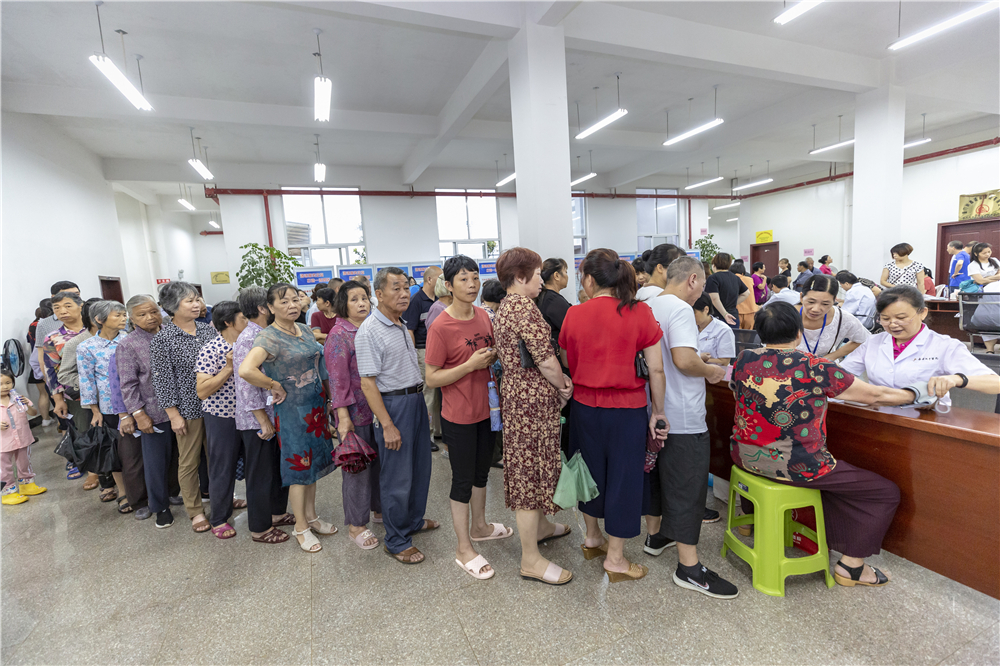 走进福建南平顺昌 南普陀寺慈善会开展义诊服务