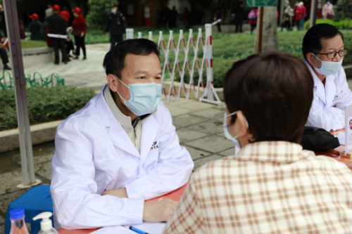 呵护健康·情暖半边天 | 南普陀寺慈善会举行关爱妇女健康义诊活动