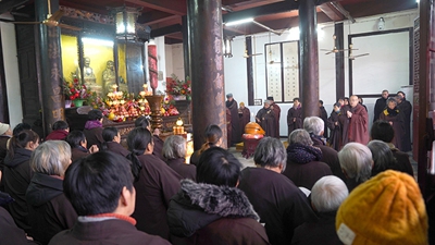 腊八 | 安徽三祖禅寺举行“冬日送暖，施粥祈福”活动