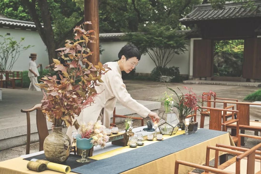 一场凌晨4点的雅聚：杭州净慈寺“慧日峰下静心茶会”