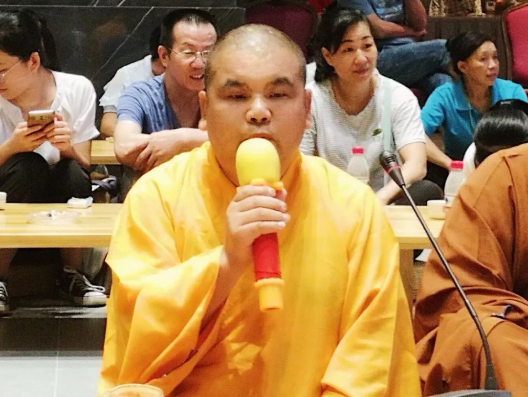 天下祖庭五祖寺己亥中秋拜月传灯法会圆满