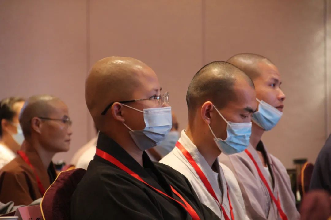 湖北咸宁市佛教界圆满举办“践行佛教中国化方向”讲经交流活动
