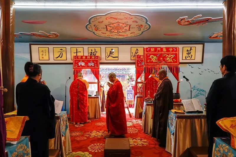 南普陀寺无遮水陆法会内坛今日正式开坛