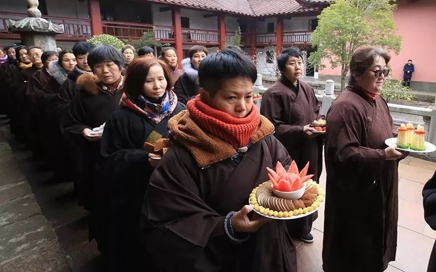 江西云居山真如禅寺举行纪念一诚老和尚示寂两周年传供活动