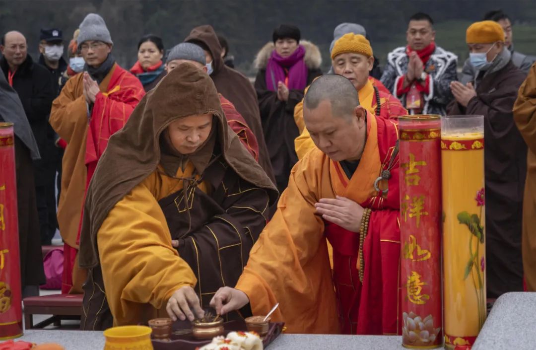 一真法界辉千古 诚敬灵光福众生——云居山真如禅寺隆重纪念一诚老和尚圆寂三周年