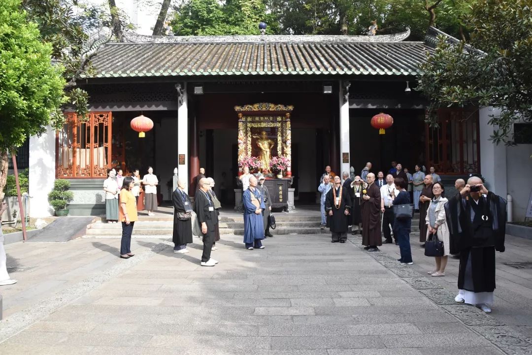 “中韩日佛教友好交流会议”日本佛教代表团莅临六榕寺参观访问