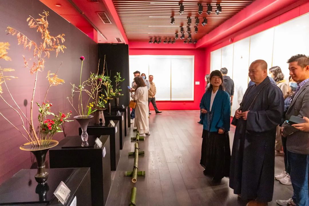 “空华水月·玉佛印心”玉佛禅寺·华道家元池坊作品展圆满开幕！