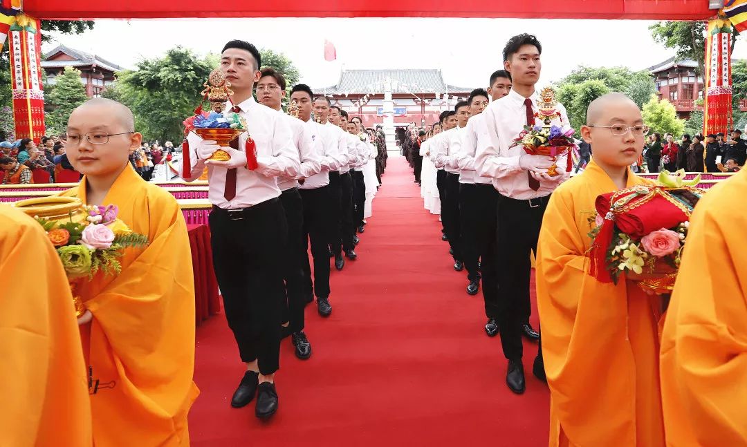 迎华诞 念恩师——四川尼众佛学院庆祝祖国70华诞暨隆莲法师诞辰110周年纪念法会圆满