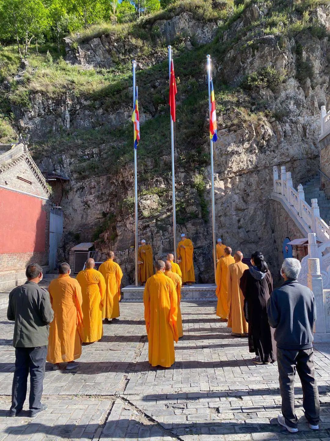 五台山各寺院有序恢复开放，喜迎八方游客