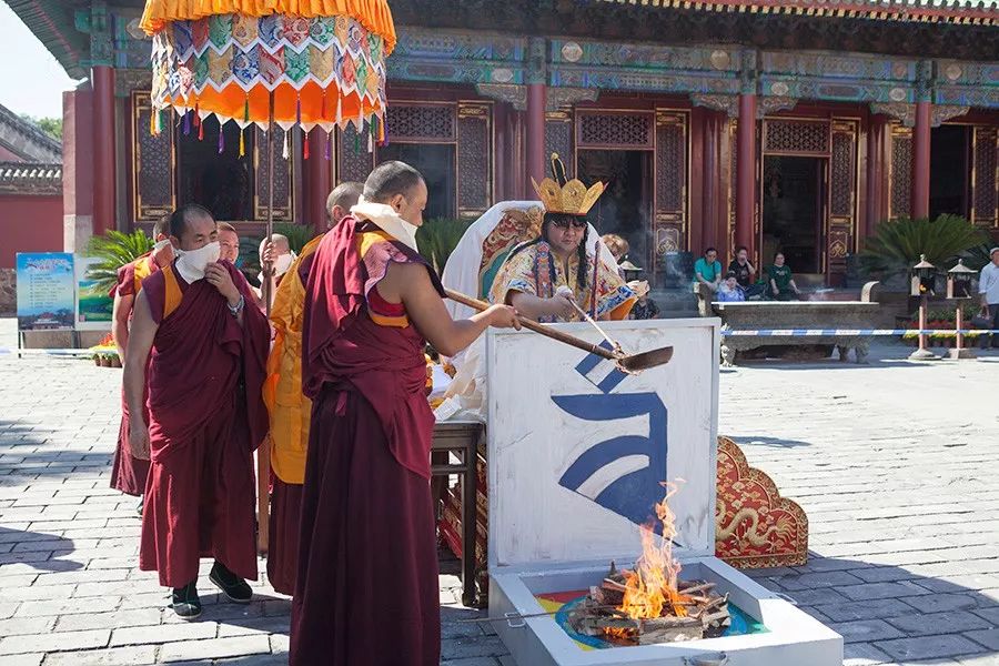 承德普宁寺喜迎祖国盛世华诞70周年
