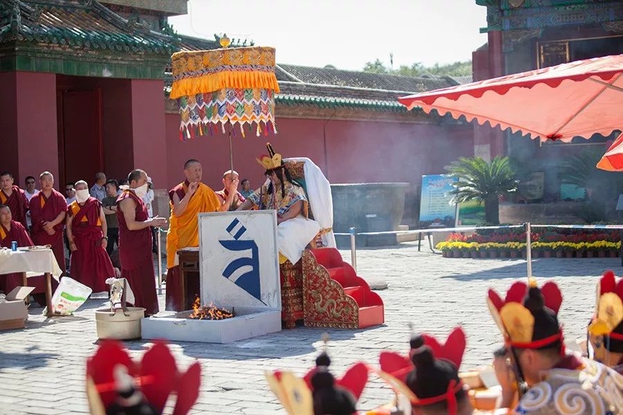 承德普宁寺喜迎祖国盛世华诞70周年
