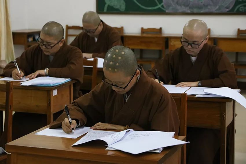 快讯 ▎全国汉传佛教院校（河北考区）教师资格认定考核工作在河北省佛学院女众部举行